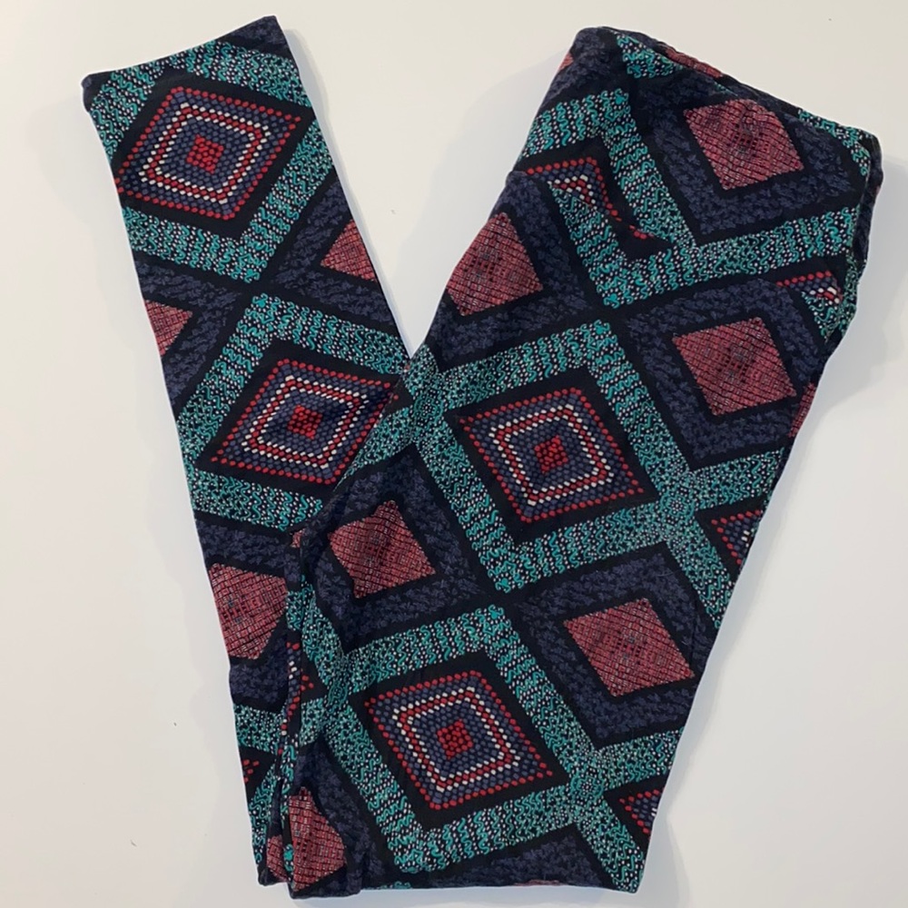 LuLaRoe Leggings. TC. Size 12-18. Geometric Design. NWT.